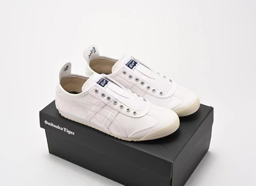 Onitsuka Tiger Classy white unisex Sneakers New w/box
