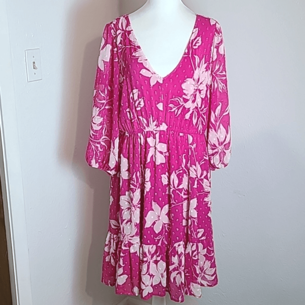 torrid pink floral dress Torrid Pink & White Floral Dress with Clip-dots & Ruffle Bottom, Sz 0,  Large, 12