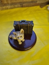 Leonardo 'Pussycat With Suitcase' Figurine. 4" Wide. 3" Tall. G.C.