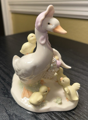 Lenox Springtime Stroll: Mother Goose and Goslings - Easter