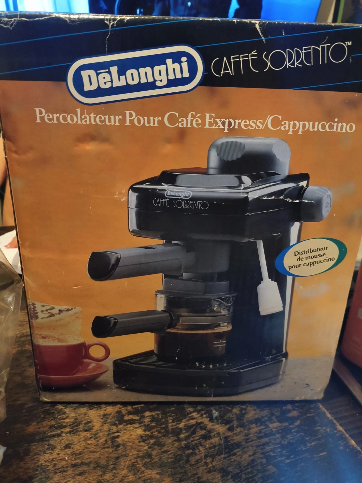DeLonghi Caffe Sorrento Espresso Cappuccino Maker Black Open Box G2U