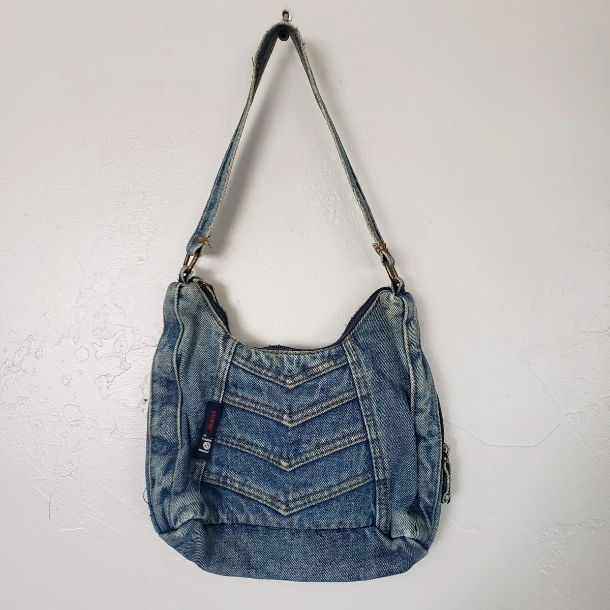 DENIM BLUE LEATHER HANDBAG – Le Obsession Boutique