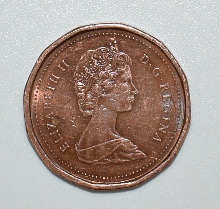 1987 Canada One Cent Penny Error Queens Mouth Collar Leaf Die