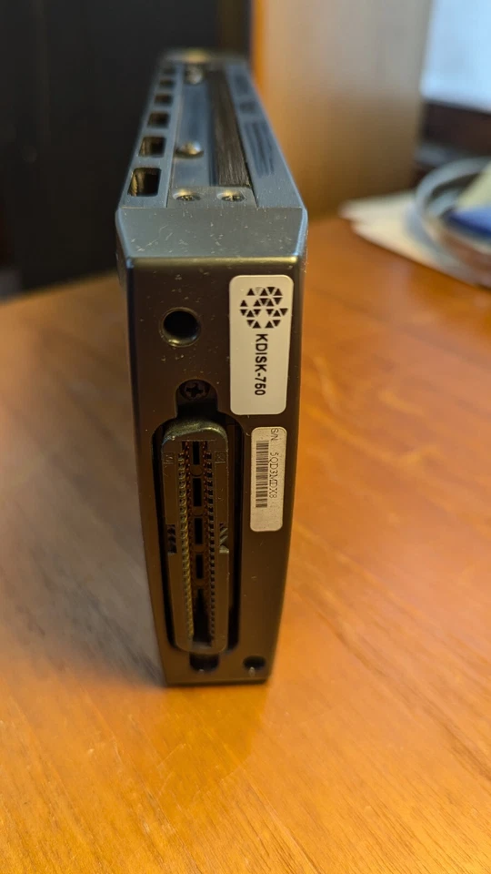 Cartucho de unidad de servidor de películas Kaleidescape 5U Kdisk-750 unidad única Foto 2 de 4