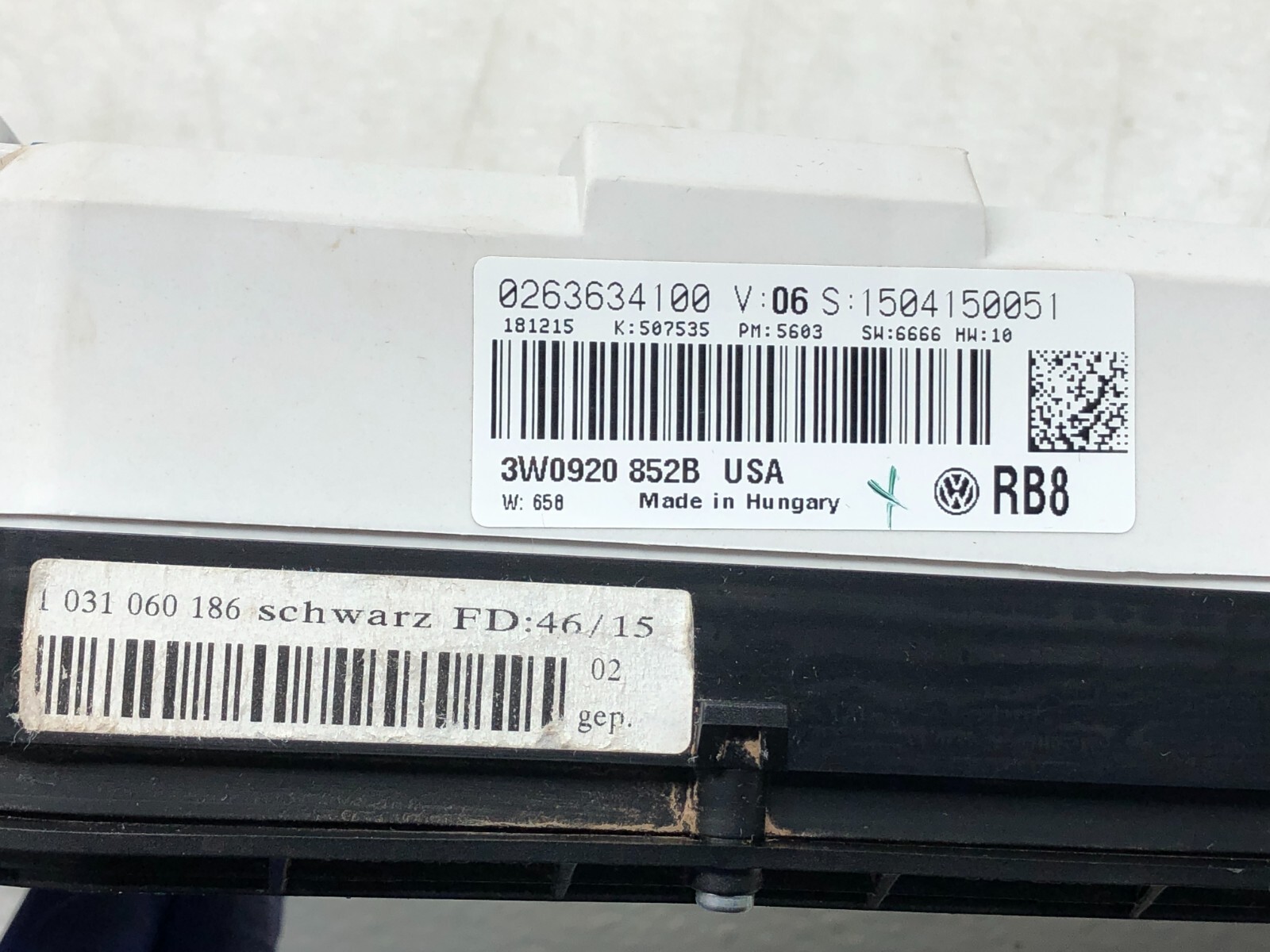 2014-2018 BENTLEY FLYING SPUR SPEEDOMETER INSTRUMENT CLUSTER OEM #FOR PARTS.