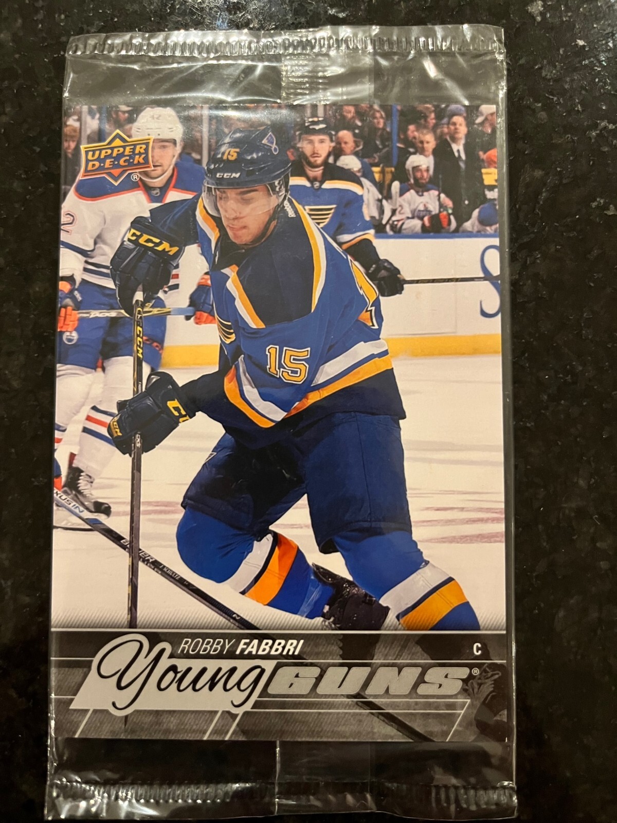 15-16 2015-16 UPPER DECK SERIES 1 ROBBY FABBRI YOUNG GUNS ROOKIE CARD JUMBO #229