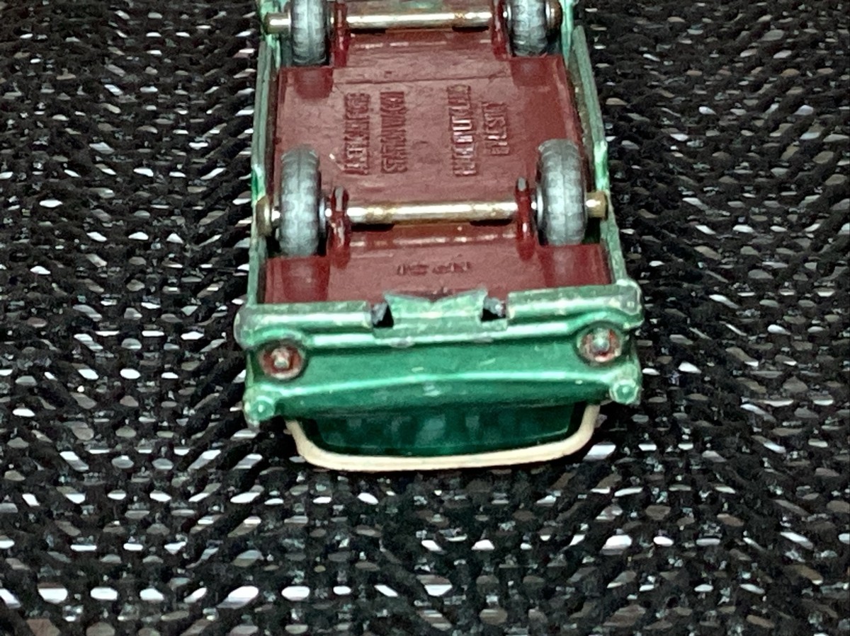 Vtg Lesney Matchbox No.31 American Ford Station Wagon W/ Gray