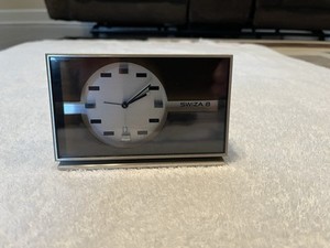 Pendulette réveil Design Swiza 8 jours avec boîte | Kaufen auf