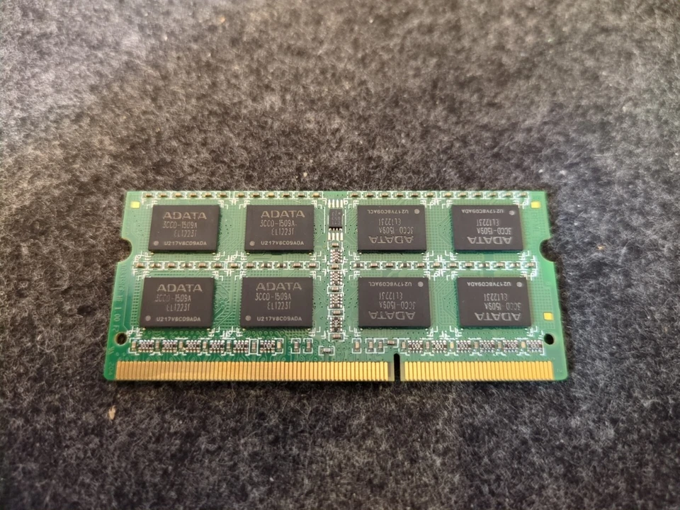 ADATA 4GB DDR3-1333 SODIMM Laptop Memory AD73I1C1674EV - Image 2 of 2
