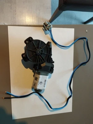 Moteur lève-vitre avant Droit Citroen C3 II Neuf !!! Marque VALEO - Photo 1/4