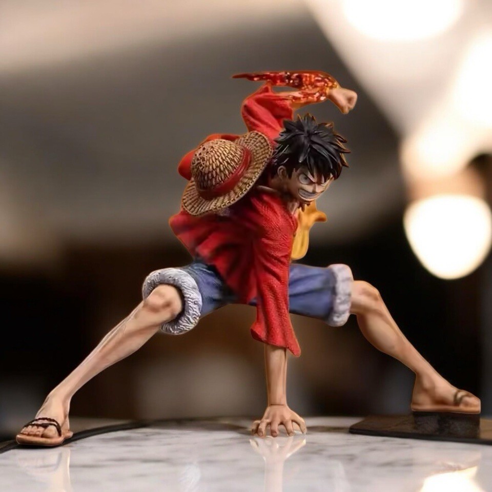 Figurine Luffy One Piece Attack Pose de 15 cm en PVC pour collectionneur