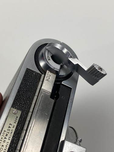 Rara fotocamera vintage Kodak Ektra 35 mm pellicola telemetro + Exa II: per parti di ricambio, così com'è. - Foto 15 di 24
