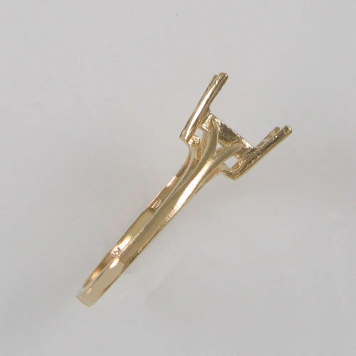 PRE-NOTCHED 8X6MM EMERALD CUT SOLITAIRE RING IN 10K YELLOW GOLD CR5131-10KY - Image 3 of 3