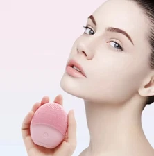 Silicone Electric Facial Cleansing Device (Pink). Free shipping USPS First class