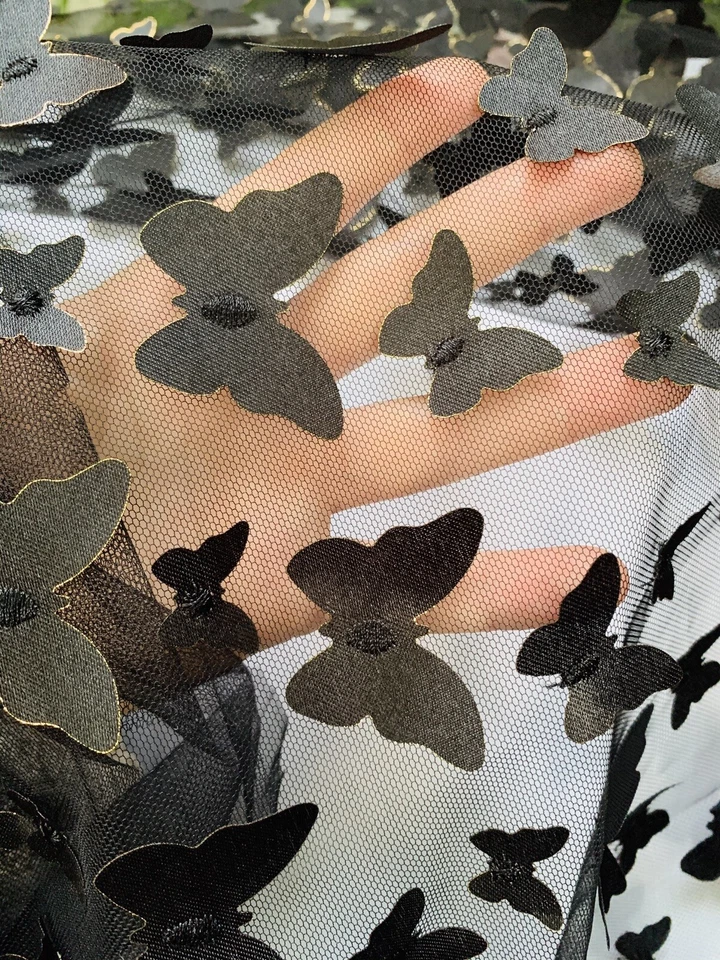 Tela de tul mariposa 3d negra por yarda de tul con mariposas - negro mariposa Foto 3 de 4