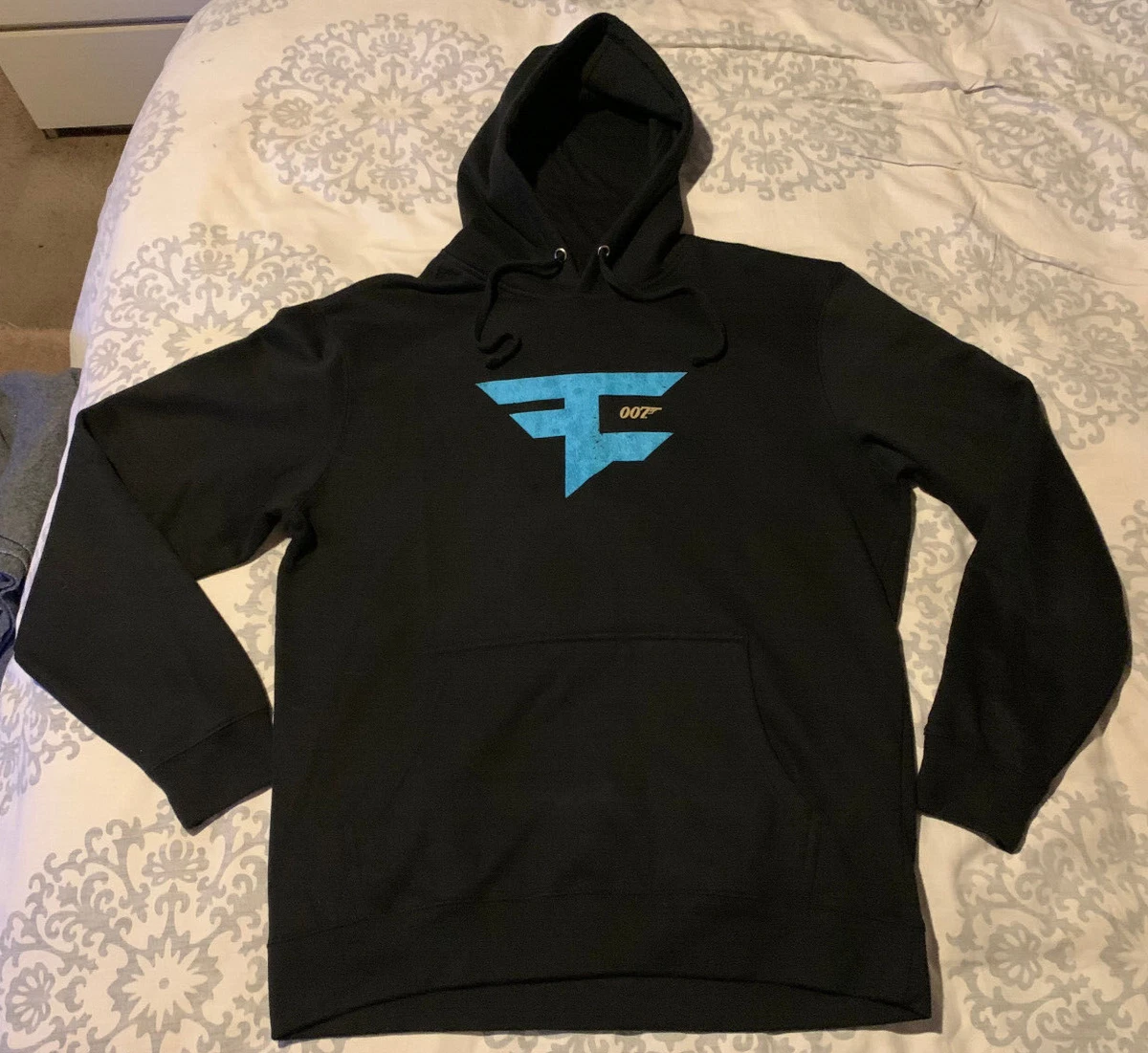 Faze clan hoodie amazon sales