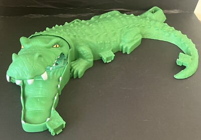 Hot wheels Ultimate Gator Car Wash REPLACEMENT GATOR No Blue Tongue