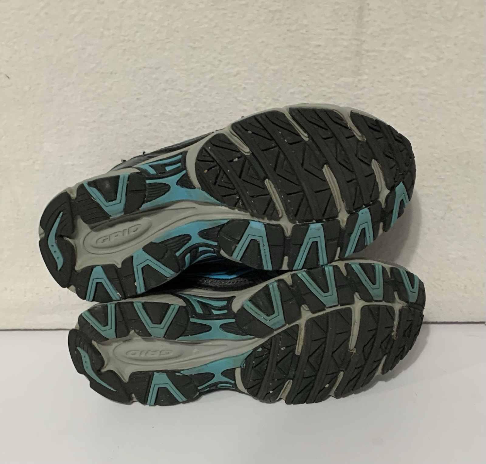 Saucony Shoes Women's Size 7.5 Grid Oasis 2 15210-1 Gray And Aqua T32 thumbnail 5