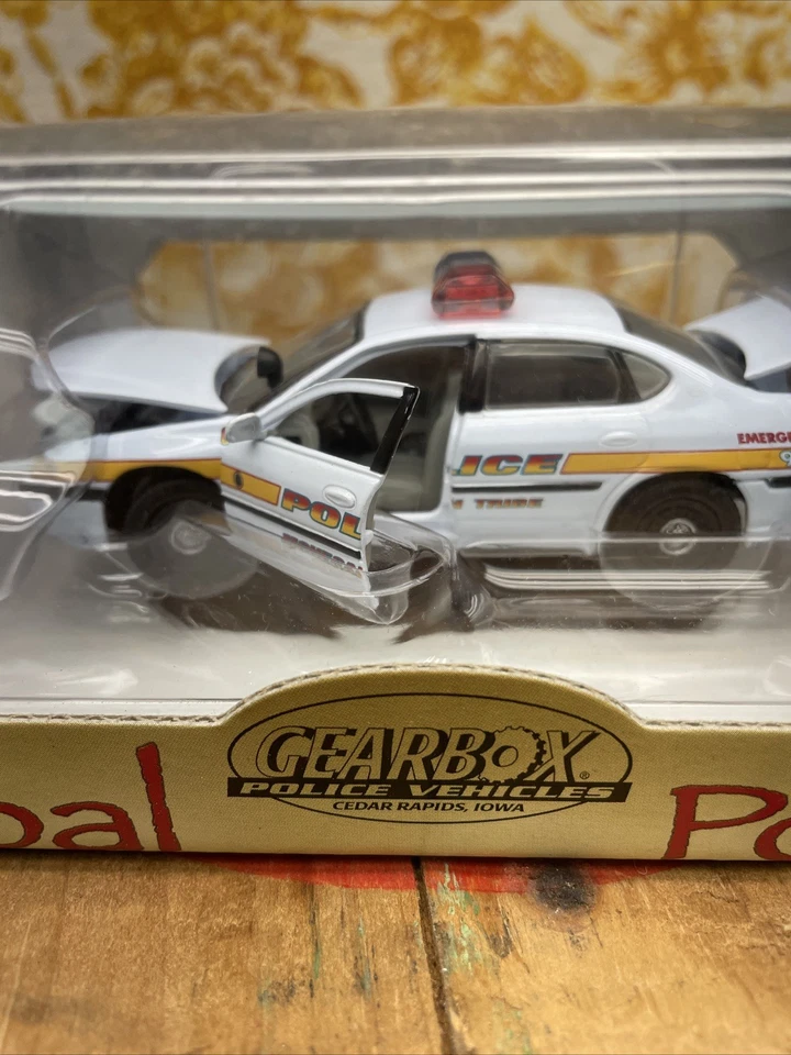 1:43 GearBox Limited Edition Police Vehicles TRIBAL SUV Mohegan Connecticut - Image 2 of 4