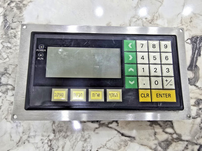   OMRON NT11S-SF121B Interactive Display PLC HMI NT11S SF121B  Fast Shipping  
