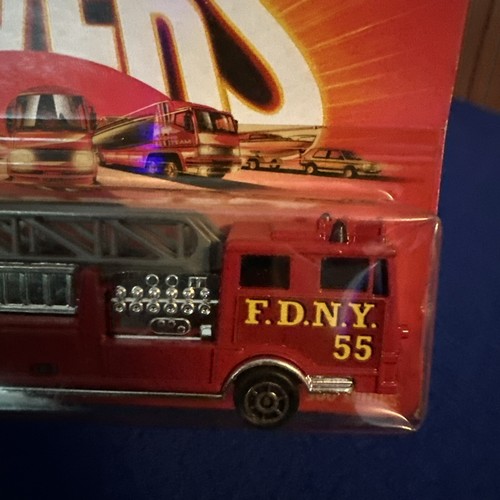Camion dei pompieri scala Majorette Kenworth FDNY 55 nuovo - serie 300 - 1990 - Foto 3 di 8