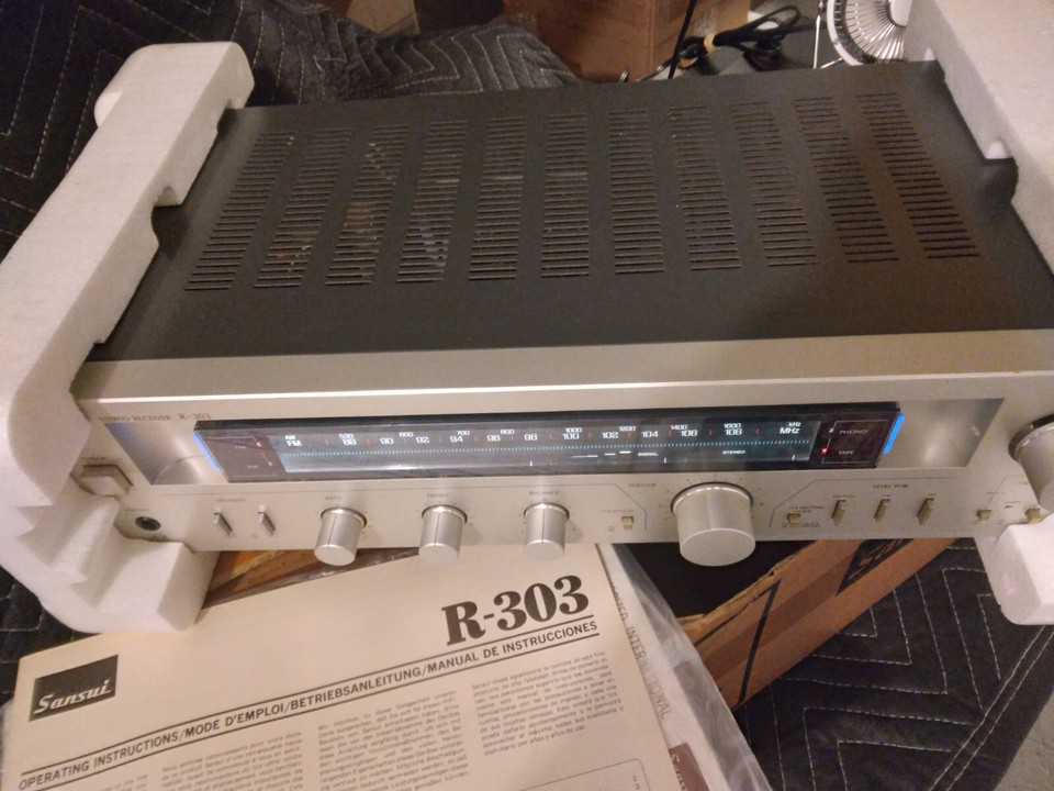 Vintage Sansui R-303 Stereo Receiver & orig Box & Manual. Clean WORKS ...