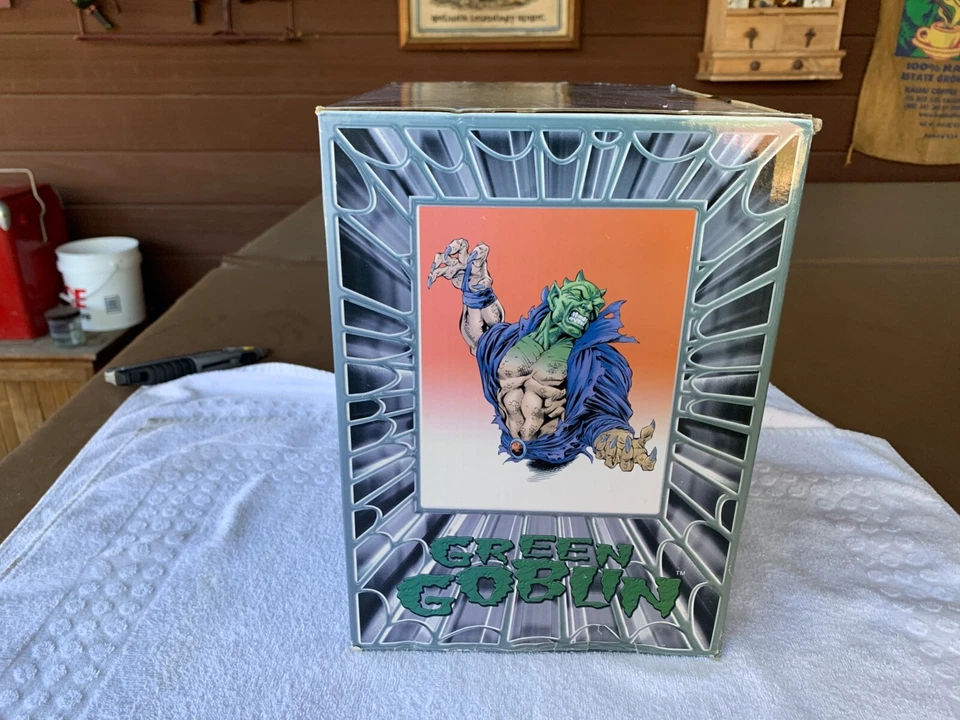 Figura Diamond Select Marvel 2002 "Duende Verde" Edición Especial Definitiva - ¡¡NUEVA!!! Foto 2 de 4