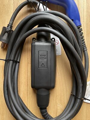 【新品・未使用】 MAZDA EV充電ケーブル D30L 30540 マツダ 純正PHEV用充電ケーブル D30L 30540｜Yahoo!フリマ（旧