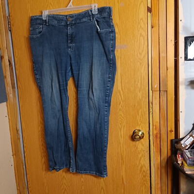 Lee Riders Women's Plus Size 24WS Blue Bootcut Mid Rise Dark