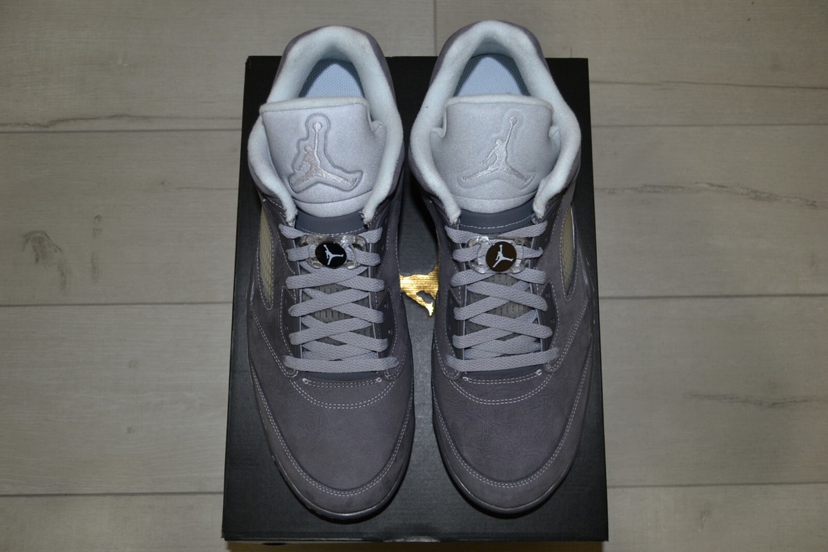 JORDAN V 5 LOW GOLF GOLF CLEATS GRAPHITE WOLF GREY Mens Size JORDAN V 5 LOW GOLF GOLF CLEATS GRAPHITE WOLF GREY Mens Size