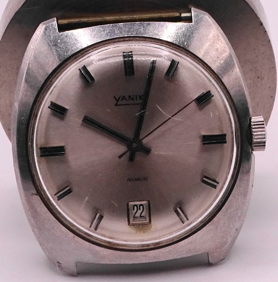 Montre Mécanique Ancienne YANIK Calibre ETA 2752 - Vintage - Occasion à Restaurer