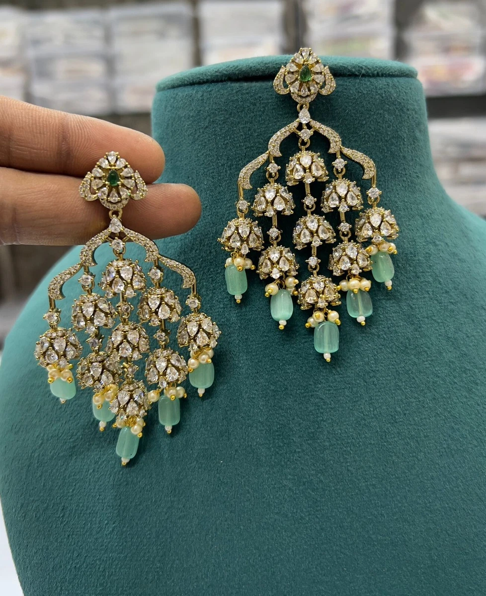 Aros Redondos De Circonita Verde Pavé En Baño De Oro 18k - Diámetro 1.8 Cm, Para Mujeres Y Regalos