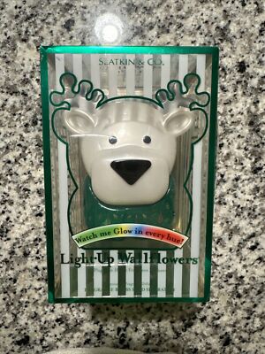 NEW Light Up WallFlowers by Slatkin Watch me Glow in Every Hue Reindeer