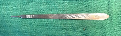 Codman 11 Codman 11-5535 SCALPEL HANDLE #3L - 8