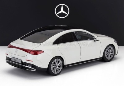 Mercedes Benz CLA Coupe 2025 Model C174 Polar White 1/18 NZG