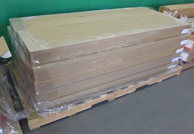 Server Technology 8.6kW 208V Switched PDU NEMA L15-30P 30 Outlet STV-4502E/HG