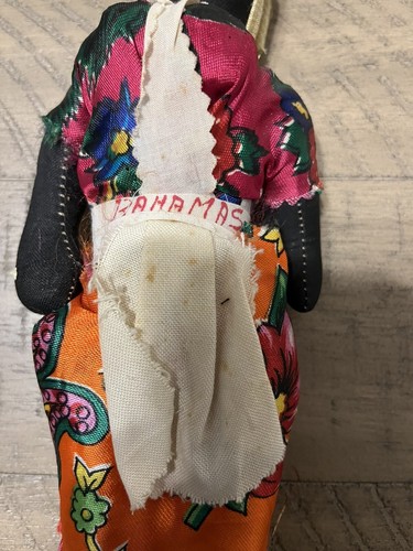 Vintage 1960s? Islander Island Bahamas Souvenir Doll With Basket And Fruit Women - Picture 4 of 17