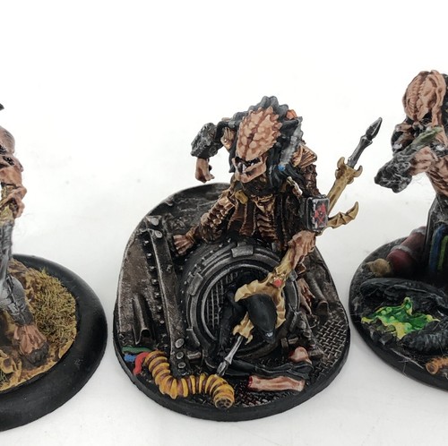 Alien VS Predator AVP Wargame Prodos Games Hunting Predator Painted Miniature 8x - Picture 17 of 22