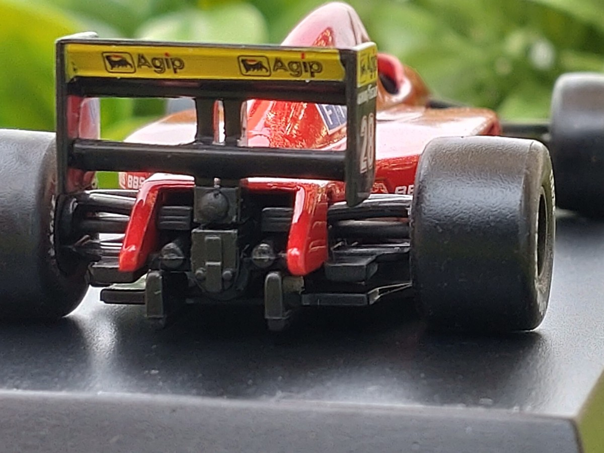 F1 1992 / Ferrari / F92 A / No28 I,Capelli / 1/64 Diecast Car