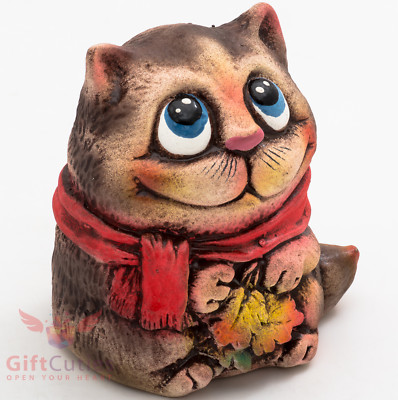 Clay Grog figurine of Cat with with Oak leaves souvenir handmade hand-painted