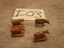 I03B VINTAGE HO SCALE RAILROAD SCENERY COWS