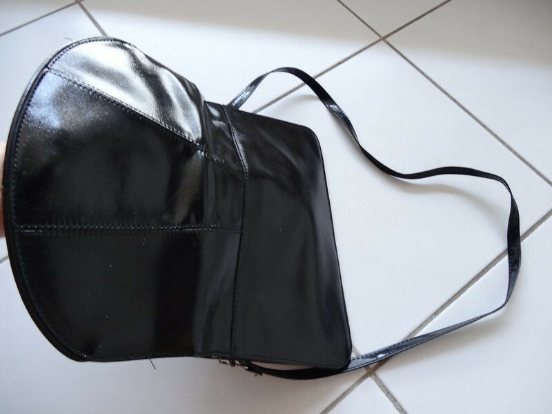 Sac Soirée En Cuir Lisse Noir Vintage, Porté épaule, Occasion En Bon état - France