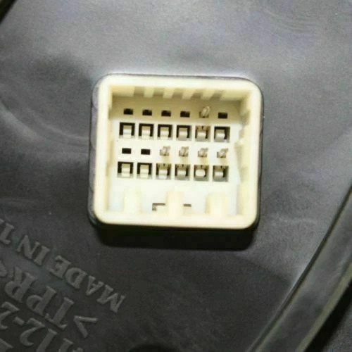 Espejo retrovisor derecho pasajero alimentación con lámpara de señal suave se adapta a Kia Sedona 2009 2012 Foto 3 de 3