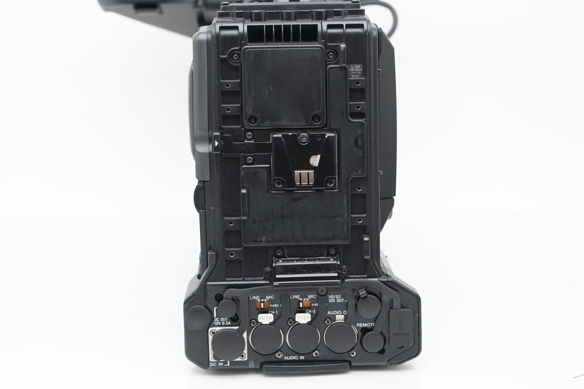 Sony PMW-350 XDCAM HD 2/3 Sony PMW-350 XDCAM HD 2/3