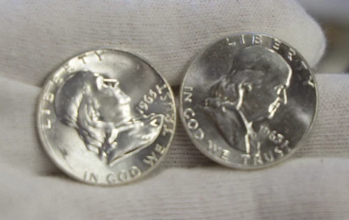 (2) 1963 US Unc Franklin Halves 50c Nice Coins From Original Roll.
