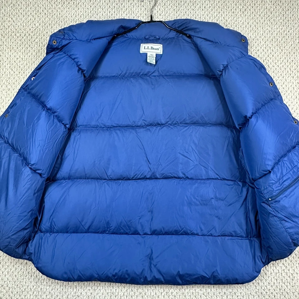 Vtg LL Bean Puffer Vest Men 2XL Tall Blue Goose Down Snap Quilted Packable Pouch - Image 3 of 4