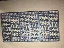 28mm Stargave Scavenger. Crew 2 and Mercenary 2 Plastic Sprues - 1 each