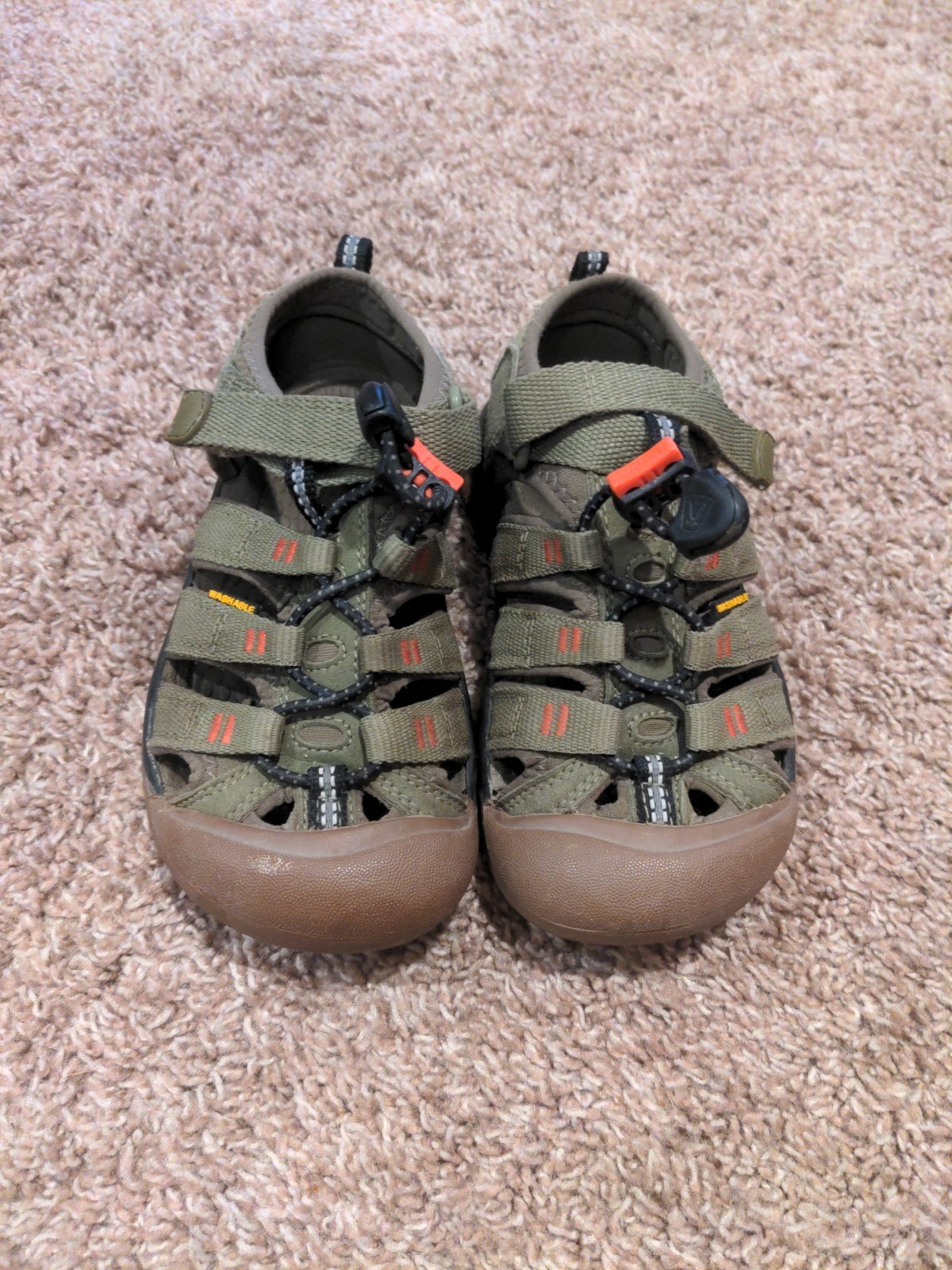 Sandali impermeabili Keen taglia 11 bambino verde oliva punta chiusa escursionismo coulisse