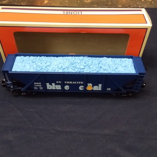 Acopladores de funcionamiento Lionel calibre O D&H #7456 cuatro tolva azul carbón MPN 6-81055 | Condition: Used