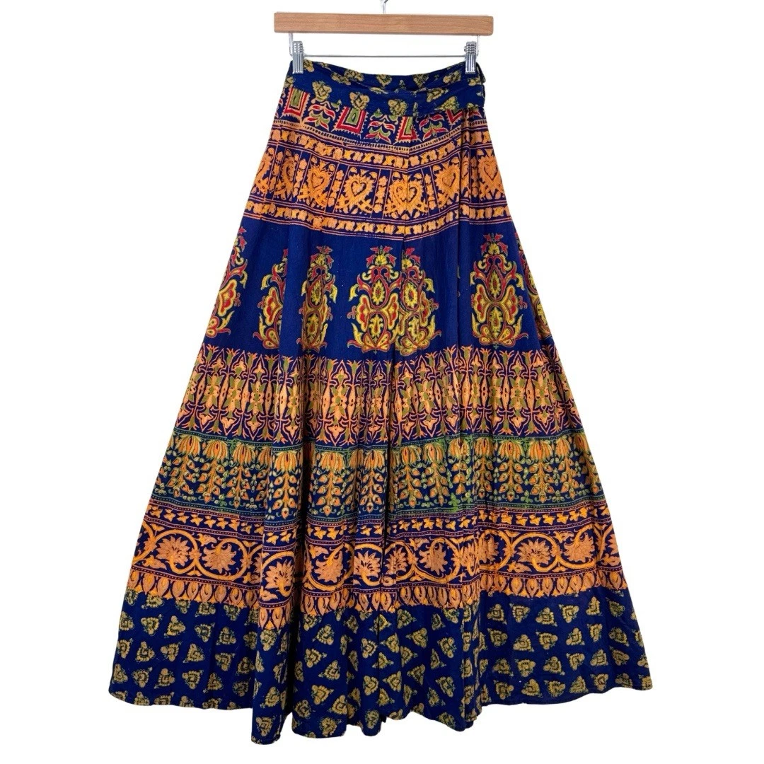 Vintage Block Print Maxi Skirt Size UK 12 Wrap Indian Cotton Boho Hippie Peasant
Opens in a new wind